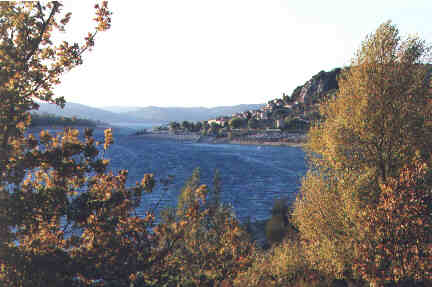 Pic: The lake of Saint Croix in Autome